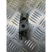 Кронштейн форсунки Volkswagen Amarok (2010-2016) Пикап 2011 03L130216