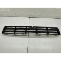 Решетка (заглушка) в бампер Перед. Volkswagen Golf-3 2001 1J0853677