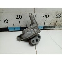 Опора двигателя правая GM Astra H / Family (2004 - 2015) 13125637