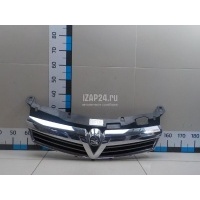 Решетка радиатора GM Astra H / Family (2004 - 2015) 1320371
