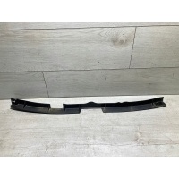 Накладка полоса радиатор 521250d060 toyota yaris iii
