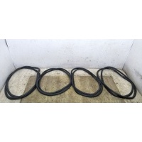 уплотнитель двери передней левой Volkswagen Touareg 2008 7L0839911E,7L0839911,7L0867365E,7L0837911E