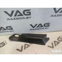 Ус под фонарь левый Audi A8 D4 (S8) 2012 4H0945255