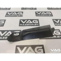 Ус под фонарь левый Audi A8 D4 (S8) 2011 4H0945255