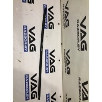 молдинг двери задней левой Volkswagen Golf 7 2015 5G6839477