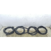 уплотнитель двери Ford Focus 2 2008 1534918