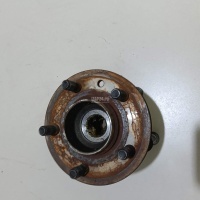 Ступица передняя Land Rover Range Rover Sport (2005 - 2012) LR014147