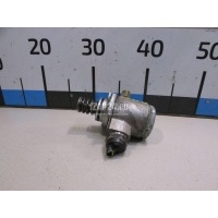 Насос (ТНВД) бензиновый VAG Caddy III (2004 - 2015) 03C127026E