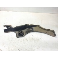 Крышка плита шасси правая задняя audi q5 8r 8r0825216a