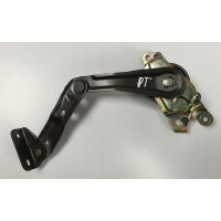 Петля крышки багажника правая задняя заднего toyota mr2 ii sw20