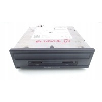 Считыватель навигации карт sd skoda октавия iii 5q0035874c
