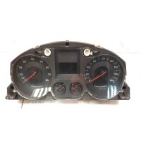 Панель приборов Volkswagen Passat B6 2005-2010	2.0 3C0920960GXZ02