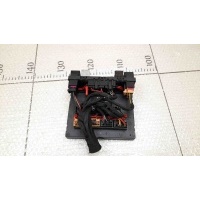 Блок электронный Volkswagen Passat B6 2005-2010	Seat 3C8937049AB