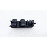 Блок управления стеклоподъемниками Toyota Venza AGV15 2013 8404008020