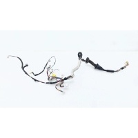 Проводка двери Toyota Venza AGV15 2013 821510T151