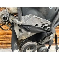 Кронштейн двигателя Volkswagen Golf 4 2001 038199207H