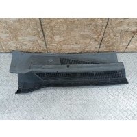 Дождевик Nissan Titan I (A60) 2003 - 2006 2006 668107S000,