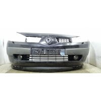бампер передний Renault Megane 2 2005 7701474484