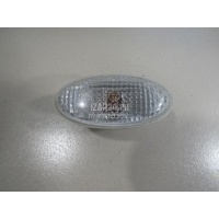 Повторитель на крыло белый Mazda Mazda 5 (CR) (2005 - 2010) GJ6A51120C