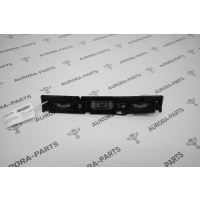 Ручка крышки багажника с кнопкой и подсветкой номера Land Rover Range Rover Sport L494 2013 LR045165