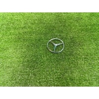 Эмблемa крышки багажника Mercedes-Benz E W210 1998 A2107580058