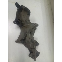 Кронштейн кондиционера Renault Sandero 2013 8200941114