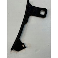 Накладка края арки правый audi a4 b9 3.0 tdi 8w0853828b