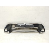 Решетка бампера Toyota Camry V55 2014-2017 53112-33160