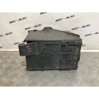 корпус АКБ Peugeot 3008 1, T84E 2011 9689002180, 9663615580