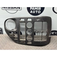 Накладка на торпедо Mercedes Vito/W638 1996-2003 A63868916317230, A63868910397C45