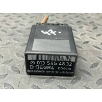 Реле Mercedes Vito/W638 1996-2003 A0135454832