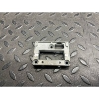 Кронштейн зеркала заднего вида Mercedes C/W203 2000-2008 A2038100111