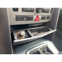Peugeot седан 407 04 - 11 пепельницу