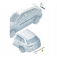 Накладка декоративная багажника середина черный oe audi q7 4m0853927at94
