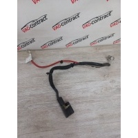 Клемма аккумулятора плюс Volkswagen Tiguan 2 5QA971228E