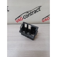 Кронштейн корпуса разъёма Volkswagen Tiguan 2 3G0937545B