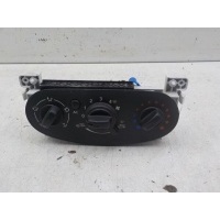 Блок управления климатом Nissan Almera 2012- 275101924R