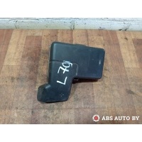 крышка блока предохранителей Renault Laguna 2 2005 8200003060,318003209