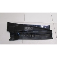 Решетка стеклооч. (планка под лобовое стекло) Nissan QX56 (JA60) (2004 - 2009) 668107S610