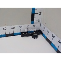 Кронштейн ручки Mercedes Benz W204 (2007 - 2015) 2047601134