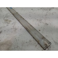 Накладка на порог внутренняя Mercedes A1636860720 A1636860720