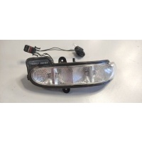 Повторитель поворотника Mercedes A2038201421 A2038201421