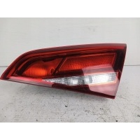 Audi a3 8v фонарь правый для крышки багажника 8v4945076