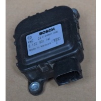 Двигатель регулирования обогревателя bosch vmc 0132801141