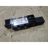Датчик удара Volkswagen Touareg 1 2008 4B0959643E