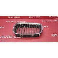 T121 bmw 5 e39 8159311 решетка радиатора бампера левая