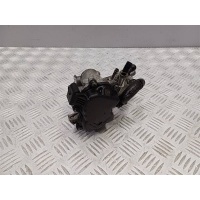 Заслонка дроссельная Volkswagen Passat B8 2017 04L128063AA