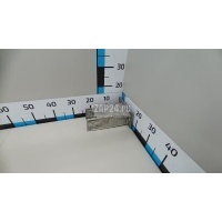 Кронштейн усилителя переднего бампера левый VAG Q5 [8R] (2008 - 2017) 8R0807133A