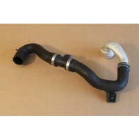Volkswagen oe 7p6121051b шланг трубки радиатора