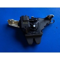 Замок крышки багажника Mercedes C W205 2018 A2057500600